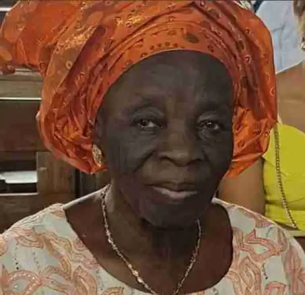 Nigerian Musician, Tony Tetuila Loses His Mum